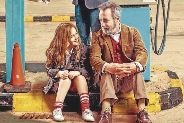 El papel de Blanca originalmente iba a ser de una adolescente de 17 años. El papel de Blanca originalmente iba a ser de una adolescente de 17 años.