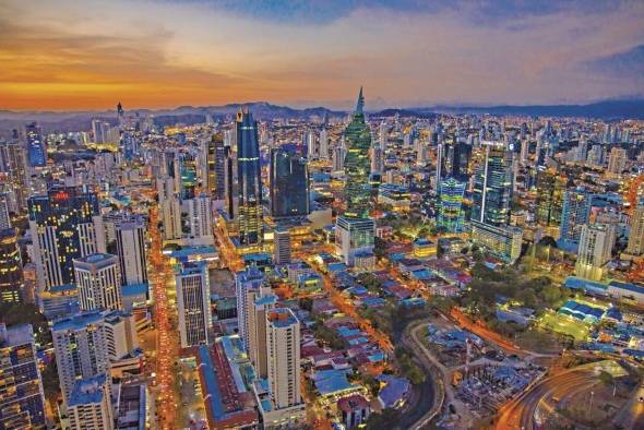 Panamá busca aumentar su espacio habitable y operativo. Panamá busca aumentar su espacio habitable y operativo.
