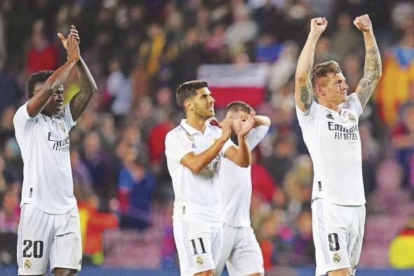 Jugadores del Real Madrid celebran el triunfo. Jugadores del Real Madrid celebran el triunfo.