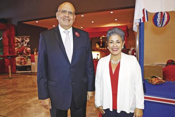 Mario López Chavarri e Ingrid Picado Mario López Chavarri e Ingrid Picado