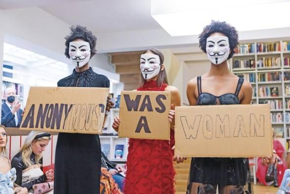 Propuestas de Sohuman en la Semana de la Moda de Londres. Propuestas de Sohuman en la Semana de la Moda de Londres.