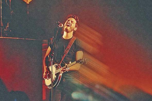 Batería, guitarra, bajo y voces de Morat vibran en Panamá Batería, guitarra, bajo y voces de Morat vibran en Panamá