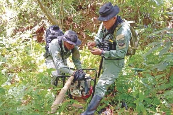 La Policía Ambiental, decomisó la moto bomba. La Policía Ambiental, decomisó la moto bomba.