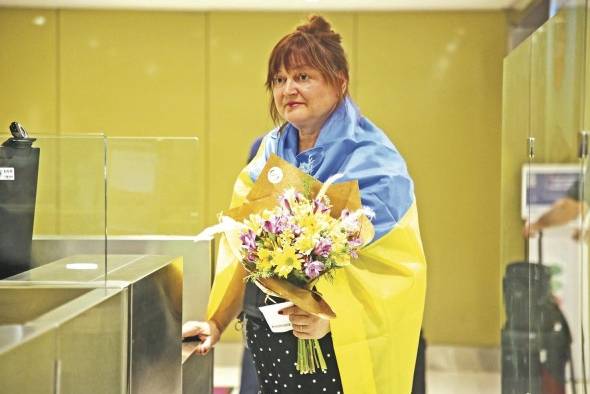 Valeriia Khovrych fue bienvenida en Panamá el pasado 22 de marzo, tras salir de Ucrania el 1 de marzo. Valeriia Khovrych fue bienvenida en Panamá el pasado 22 de marzo, tras salir de Ucrania el 1 de marzo.