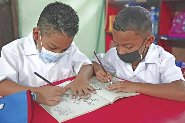 Según la Unesco, Panamá fue el país de la región que más avanzó con más estudiantes dentro de la oferta educativa. Según la Unesco, Panamá fue el país de la región que más avanzó con más estudiantes dentro de la oferta educativa.
