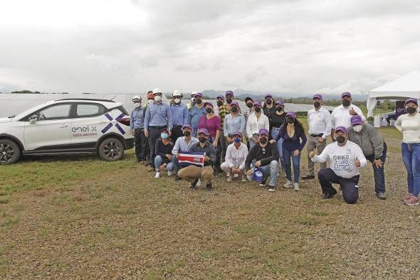 Enel X reafirma el compromiso con la transición de energética, creando alianzas estratégicas y apoyando iniciativas que refuerzan la movilidad eléctrica. Enel X reafirma el compromiso con la transición de energética, creando alianzas estratégicas y apoyando iniciativas que refuerzan la movilidad eléctrica.
