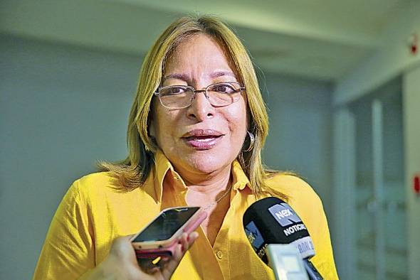 La excandidata a la Presidencia Balbina Herrera La excandidata a la Presidencia Balbina Herrera