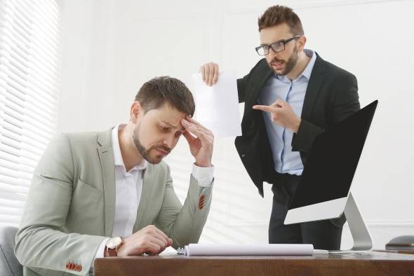 Cerca de la mitad de personas que han pasado por violencia laboral no denuncia por considerarlo una “pérdida de tiempo” Cerca de la mitad de personas que han pasado por violencia laboral no denuncia por considerarlo una “pérdida de tiempo”