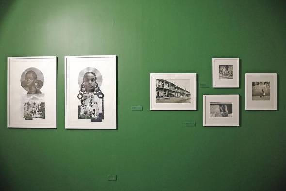 Varios de los artistas exploraron la temática de la exposición desde sus raíces étnicas. Varios de los artistas exploraron la temática de la exposición desde sus raíces étnicas.