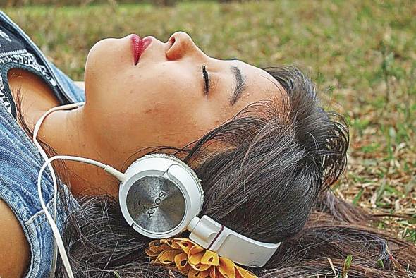 Los 'podcast' sexuales atraen más a las mujeres porque son más creativas, según expertos. Los 'podcast' sexuales atraen más a las mujeres porque son más creativas, según expertos.
