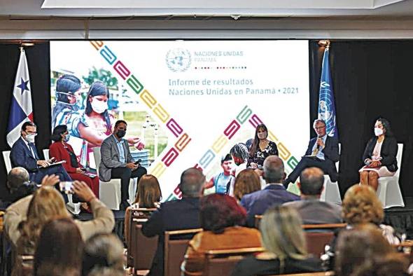 La reunión informativa contó con un panel de expertos para discutir los pasos a seguir en 2022. La reunión informativa contó con un panel de expertos para discutir los pasos a seguir en 2022.