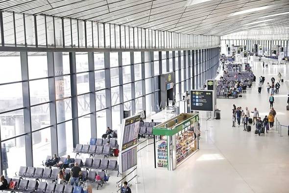 Al cierre del primer semestre, la Terminal 2 del aeropuerto procesó 90,749 pasajeros. Al cierre del primer semestre, la Terminal 2 del aeropuerto procesó 90,749 pasajeros.