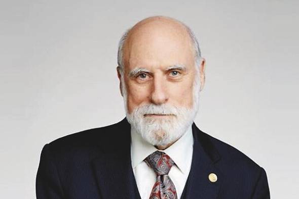 El inventor de los protocolos TCP/IP y el internet, considerado el padre del internet, Vinton Cerf. El inventor de los protocolos TCP/IP y el internet, considerado el padre del internet, Vinton Cerf.