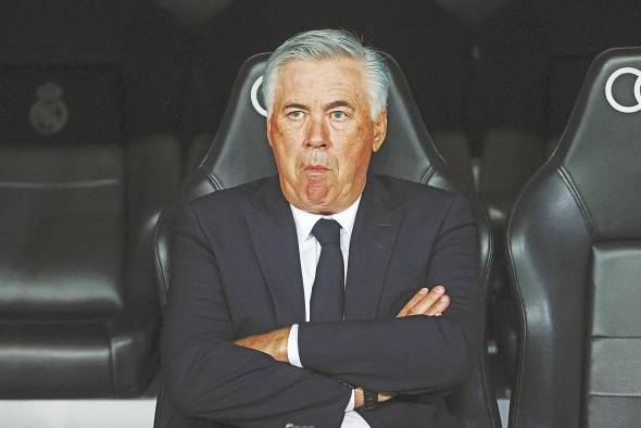 El entrenador del Real Madrid, Carlo Ancelotti, durante el partido de la sexta jornada de Liga en Primera División ante el Mallorca. El entrenador del Real Madrid, Carlo Ancelotti, durante el partido de la sexta jornada de Liga en Primera División ante el Mallorca.