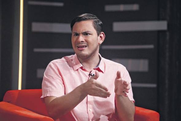Juan Diego Vásquez: 'En el 2034, cuando pueda aspirar a presidente, si el país quiere, yo lo hago' Juan Diego Vásquez: 'En el 2034, cuando pueda aspirar a presidente, si el país quiere, yo lo hago'