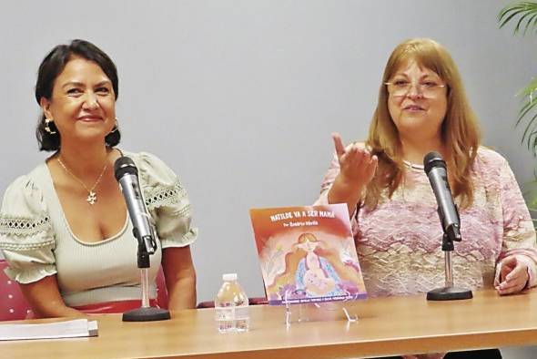 Silvia Fernández Risco presenta el libro Matilde va a ser mamá, de Rosario Dávila Silvia Fernández Risco presenta el libro Matilde va a ser mamá, de Rosario Dávila