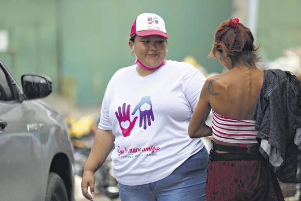 Aunque la mayoría de los habitantes de la calle son personas de la tercera edad, también se registran jóvenes deambulando por la urbe panameña. Aunque la mayoría de los habitantes de la calle son personas de la tercera edad, también se registran jóvenes deambulando por la urbe panameña.