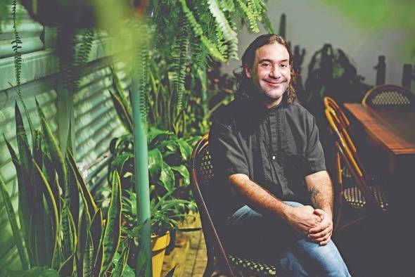 El chef Mario Castrellón ha estado al mando de los fogones de Maito desde hace 13 años. El chef Mario Castrellón ha estado al mando de los fogones de Maito desde hace 13 años.