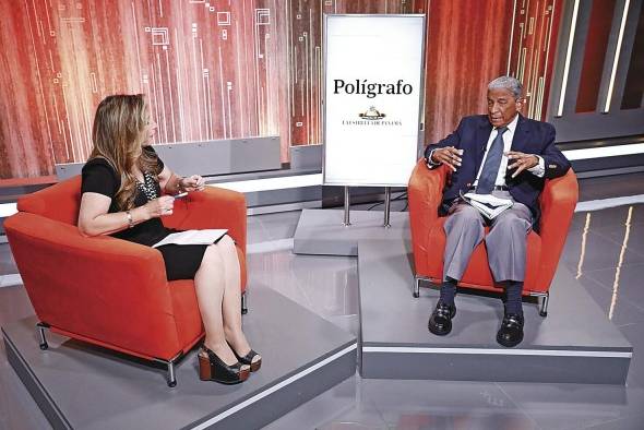 Daniel Esquivel: 'Si en un plazo no llegamos a ningún acuerdo, entonces se termina la relación contractual' Daniel Esquivel: 'Si en un plazo no llegamos a ningún acuerdo, entonces se termina la relación contractual'