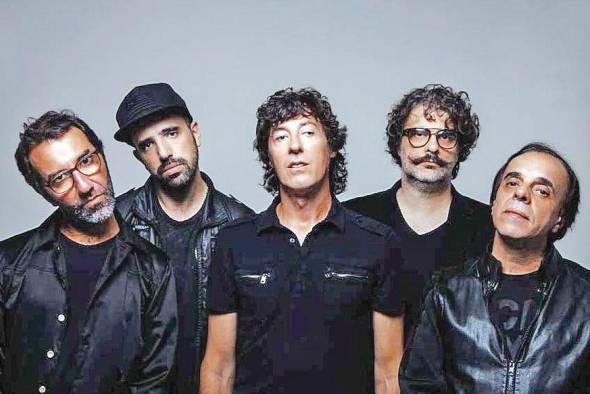 El álbum 'Jueves' fue lanzado el año pasado y contiene nueves composiciones. El álbum 'Jueves' fue lanzado el año pasado y contiene nueves composiciones.