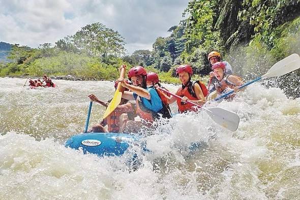 'Rafting' por el río Chiriquí Viejo 'Rafting' por el río Chiriquí Viejo