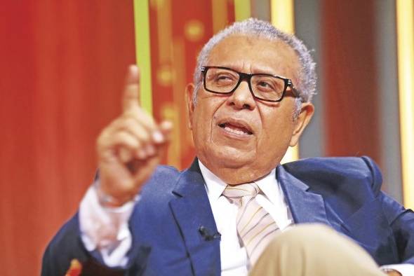 Francisco Bustamante: 'Comprar la Caja de Ahorros nos daba el brazo financiero que necesitábamos' Francisco Bustamante: 'Comprar la Caja de Ahorros nos daba el brazo financiero que necesitábamos'