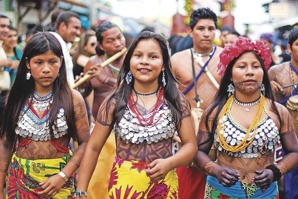 Antes de la pandemia, más de 23 millones de mujeres indígenas sufrían desigualdad de género, brecha de educación y de un reducido acceso a salud pública. Antes de la pandemia, más de 23 millones de mujeres indígenas sufrían desigualdad de género, brecha de educación y de un reducido acceso a salud pública.