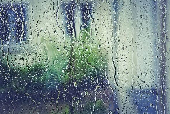 Si la intensidad de precipitación está entre 15 y 30 mm/hora, el pronostico indica lluvia fuerte. Si la intensidad de precipitación está entre 15 y 30 mm/hora, el pronostico indica lluvia fuerte.