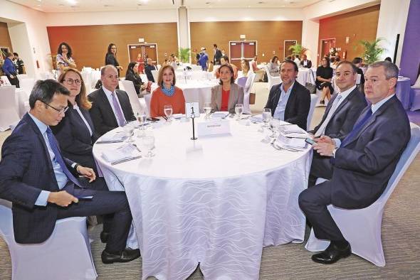 Representantes de empresas privadas estuvieron en el evento de este miércoles. Representantes de empresas privadas estuvieron en el evento de este miércoles.