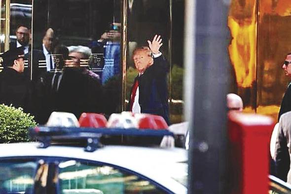 El expresidente voló ayer a Nueva York desde su residencia en Florida. El expresidente voló ayer a Nueva York desde su residencia en Florida.