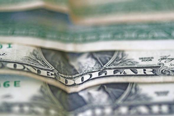 Argentina levanta algunas restricciones cambiarias tras acuerdo con el FMI Argentina levanta algunas restricciones cambiarias tras acuerdo con el FMI