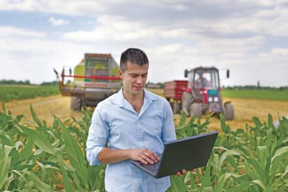 Digitalización en la agricultura: transformación inminente del sistema agroalimentario Digitalización en la agricultura: transformación inminente del sistema agroalimentario