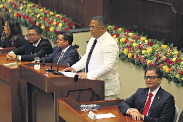 Jaime Vargas, nuevo presidente de la Asamblea Nacional. Jaime Vargas, nuevo presidente de la Asamblea Nacional.