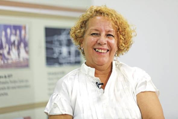 Lourdes de Armas es escritora, teóloga y editora cubana Lourdes de Armas es escritora, teóloga y editora cubana