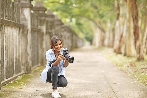 Liz Pinto: 'La fotografía revive momentos, emociones, y eso es lo más bonito que nos puede dar' Liz Pinto: 'La fotografía revive momentos, emociones, y eso es lo más bonito que nos puede dar'