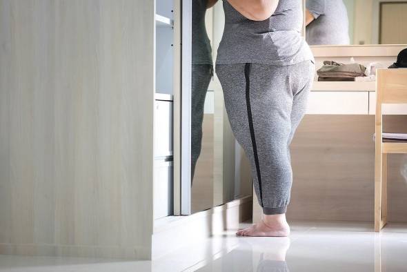 Las principales consecuencias del lipedema son la inflamación crónica acompañada de dolor. Las principales consecuencias del lipedema son la inflamación crónica acompañada de dolor.