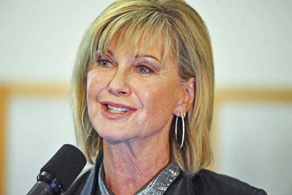 Fotografía de archivo fechada el 12 de septiembre de 2017 que muestra a la cantante y actriz Olivia Newton-John. Fotografía de archivo fechada el 12 de septiembre de 2017 que muestra a la cantante y actriz Olivia Newton-John.