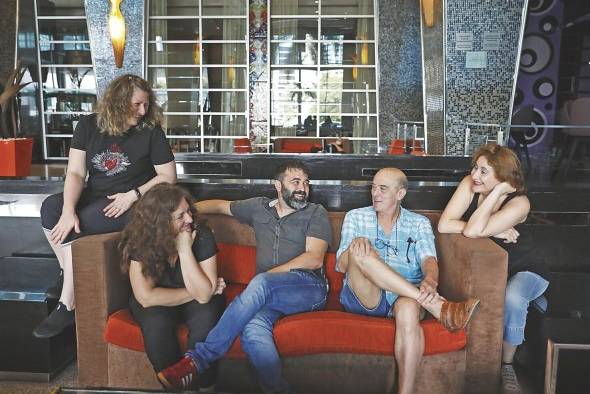 De izquierda a derecha, elenco de 'Bendita Gloria': Carmen Reiné, Susana Rosado, Jaime García y Charo Sabio. De izquierda a derecha, elenco de 'Bendita Gloria': Carmen Reiné, Susana Rosado, Jaime García y Charo Sabio.