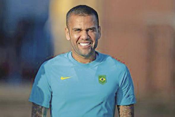 Para retener el oro olímpico alcanzado en Río de Janeiro 2016, Brasil se ha reforzado con Dani Álves, exBarcelona, Juventus y PSG; con todos ellos fue campeón en Europa. Para retener el oro olímpico alcanzado en Río de Janeiro 2016, Brasil se ha reforzado con Dani Álves, exBarcelona, Juventus y PSG; con todos ellos fue campeón en Europa.