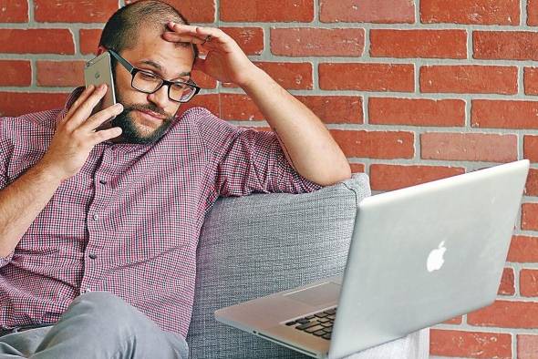 La prevención y la intervención precoz en la salud emocional permiten reducir el absentismo, aumentar la productividad y mejorar el clima laboral. La prevención y la intervención precoz en la salud emocional permiten reducir el absentismo, aumentar la productividad y mejorar el clima laboral.