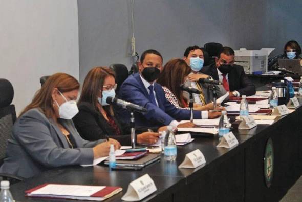 Diputados de la Comisión de Educación, Cultura y Deportes Diputados de la Comisión de Educación, Cultura y Deportes