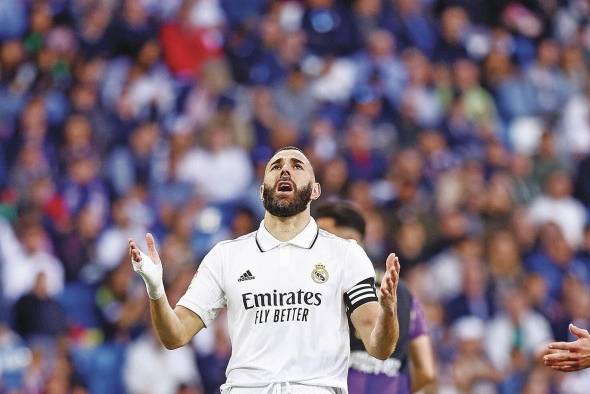Karim Benzema durante el partido ante el Valladolid. Karim Benzema durante el partido ante el Valladolid.