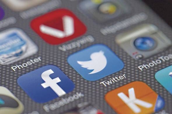 Para evitar estafas por WhatsApp, especialistas aconsejan llamar antes de dar información personal. Para evitar estafas por WhatsApp, especialistas aconsejan llamar antes de dar información personal.