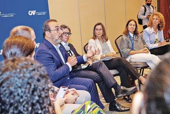 Mónica Chirino: 'Es importante crear espacios de discusión con los jóvenes Mónica Chirino: 'Es importante crear espacios de discusión con los jóvenes