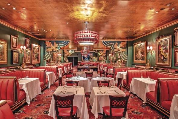 A la iniciativa se sumaron algunos restaurantes con estrella Michelin, y varios de los que arrancaron esta tradición pionera como The Russian Tea Room. A la iniciativa se sumaron algunos restaurantes con estrella Michelin, y varios de los que arrancaron esta tradición pionera como The Russian Tea Room.
