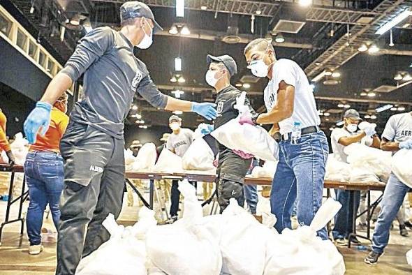 El manejo de Panavac-19 y de los programas sociales ejecutados por el Gobierno, también fueron bien evaluados. El manejo de Panavac-19 y de los programas sociales ejecutados por el Gobierno, también fueron bien evaluados.