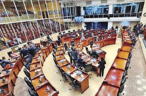 La propuesta avalada pro RM tiene el fin de construir acuerdos legislativos dirigidos a garantizar la gobernabilidad de la próxima administración liderada por el presidente, José Raúl Mulino. La propuesta avalada pro RM tiene el fin de construir acuerdos legislativos dirigidos a garantizar la gobernabilidad de la próxima administración liderada por el presidente, José Raúl Mulino.