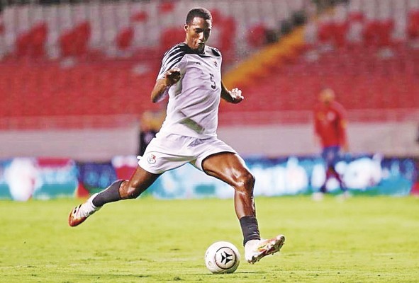 Abdiel Ayarza juega como mediocampista del Cienciano de la Primera División peruana y de la selección de Panamá. Abdiel Ayarza juega como mediocampista del Cienciano de la Primera División peruana y de la selección de Panamá.