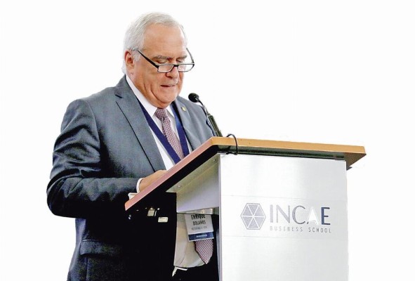 El rector de universidad Incae, Enrique Bolaños El rector de universidad Incae, Enrique Bolaños