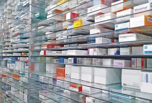 Los riesgos y la trampa de los medicamentos genéricos Los riesgos y la trampa de los medicamentos genéricos